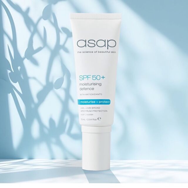 asap Hydrating Defence SPF50+ is an antioxidant-rich 3-in-1 primer, moisturiser and SPF that helps to hydrate skin and lock in moisture while providing very high UVA & UVB protection. Formulated with Niacinamide (Vitamin B3) to improve uneven skin tone and reduce redness, and enhanced with skin-plumping Hyaluronic Acid and brightening Turmeric, this lightweight formula is suitable for all skin types and skin concerns and helps to promote a firmer, smoother complexion.

It contains physical filters; Zinc Oxide and Iron Oxides alongside chemical UV filters to create a very high SPF that is non-irritating and remains light and breathable on the skin.

A dream to apply, it absorbs quickly into skin and leaves behind an invisible, non-whitening and non-greasy finish. This skin perfecting finish also makes it the perfect base for makeup.